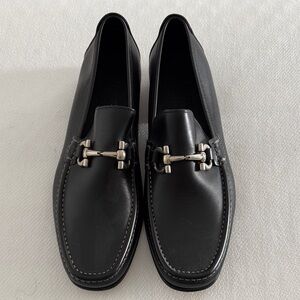 Men’s Ferragamo Loafers with Gancini Buckle US 8.5